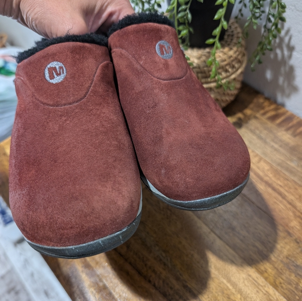 Brown Suede Slip-On Clogs with Black Lining - Picture 4 of 8